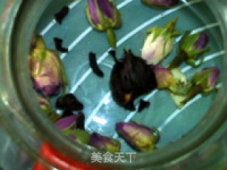 洛神玫瑰花茶的做法步骤：4