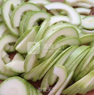 素炒西葫芦的做法步骤：2
