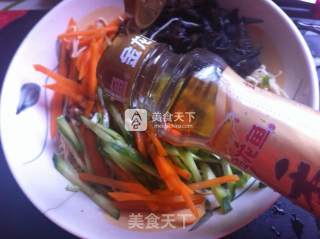 拌酸辣干丝的做法步骤：14