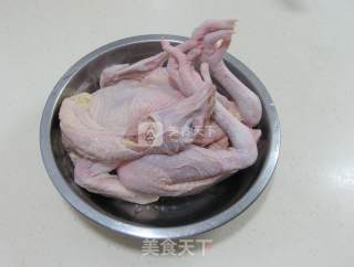 凉拌仔鸡的做法步骤：1