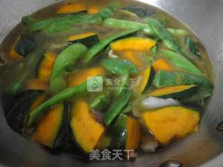 南瓜炖豆角的做法步骤：6