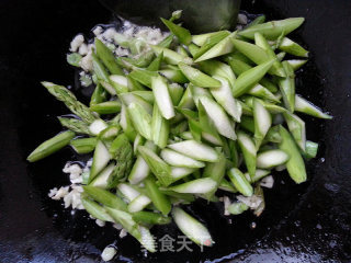 芦笋豆皮的做法步骤：4