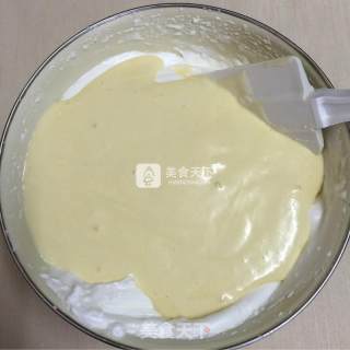 八寸戚风的做法步骤：10
