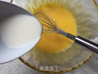 基础戚风蛋糕的做法步骤：4
