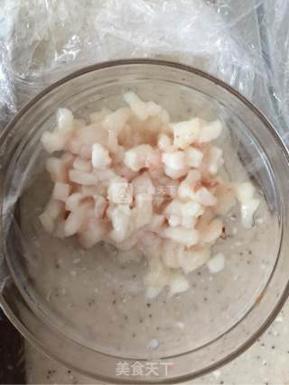 猪肉香菇包子的做法步骤：3