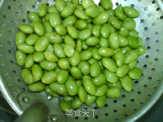 嫩玉米鲜豆浆的做法步骤：4