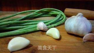 玉带豇豆的做法步骤：1