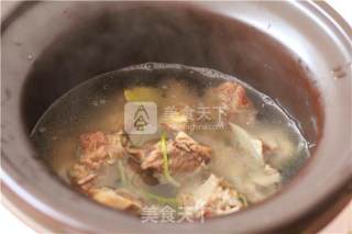 小排骨土豆汤的做法步骤：4