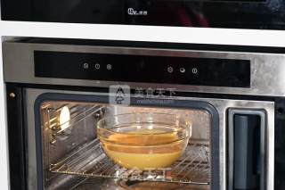 德普烤箱食谱—半岛奶黄月饼的做法步骤：4