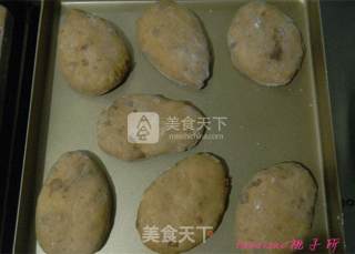 红糖桂圆核桃面包的做法步骤：8