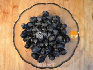 鸡尾酒葡萄果汁的做法步骤：1