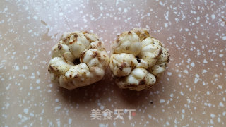 虾仁百合炒青椒的做法步骤：2