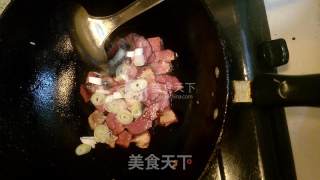 青椒炒腊肉的做法步骤：7