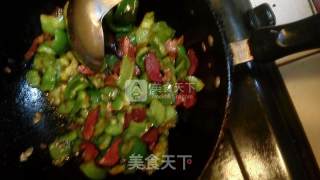 青椒炒腊肉的做法步骤：10
