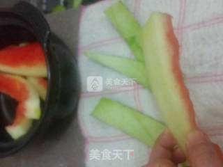 西瓜皮柠檬特饮的做法步骤：3