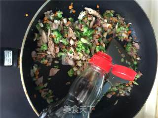 海鲜焗饭的做法步骤：3