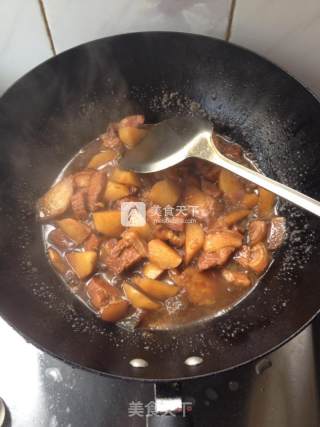 土豆炖肉的做法步骤：12