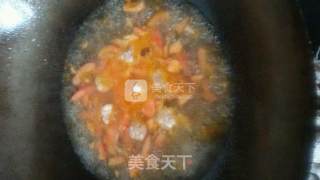 西红柿肉圆蔬菜汤的做法步骤：3