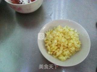 肉沫粉丝娃娃菜的做法步骤：4