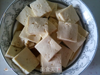 锅塌豆腐的做法步骤：1