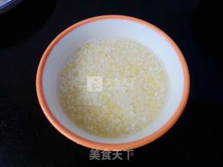 小米红枣粥的做法步骤：3