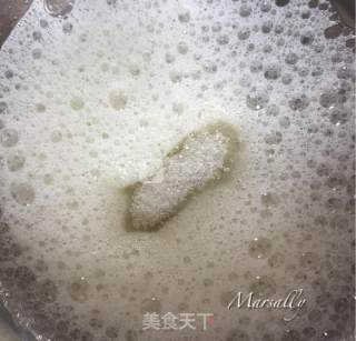 拉花戚风的做法步骤：7