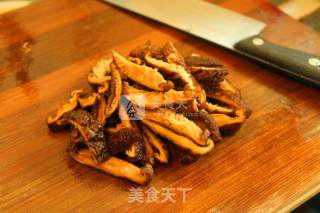 蔬三鲜爆炒鸭胸的做法步骤：6