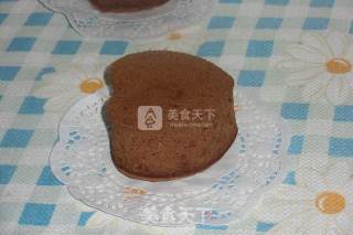 红糖可可戚风的做法步骤：9