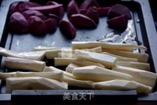 蜜汁山药紫薯糕的做法步骤：2