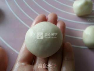 蛋黄酥的做法步骤：6