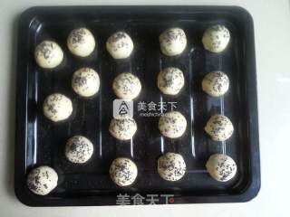蛋黄酥的做法步骤：16
