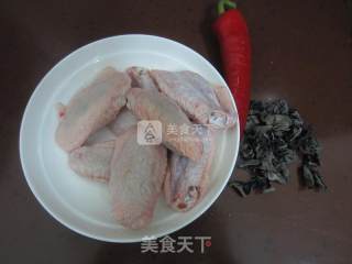 嫩滑蒸鸡翅的做法步骤：1