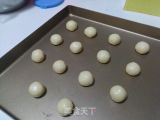 蛋白椰蓉酥的做法步骤：8
