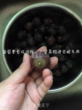 酸酸甜甜葡萄汁的做法步骤：1
