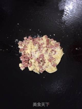 午餐肉炒蛋的做法步骤：5