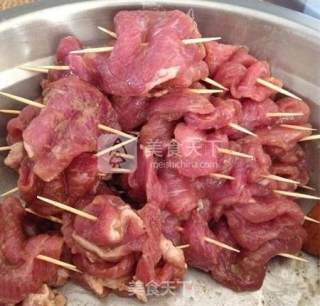 牙签肉的做法步骤：5