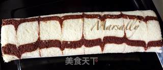 千叶纹戚风卷的做法步骤：22