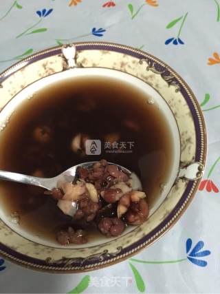 红豆莲子汤的做法步骤：5