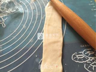 蛋黄酥的做法步骤：11