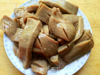 爆炒腰花的做法步骤：2
