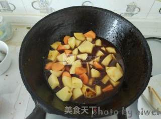 土豆炖排骨的做法步骤：9