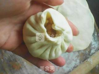 白菜肉包的做法步骤：8
