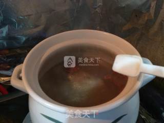 阿胶乳鸽养生汤的做法步骤：7