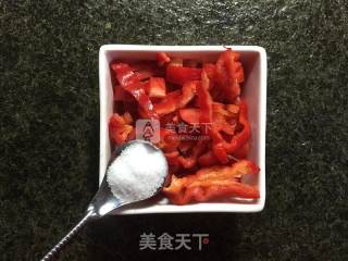 清炒酸辣冬瓜皮的做法步骤：4