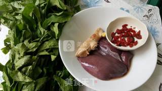 枸杞叶猪润汤的做法步骤：1