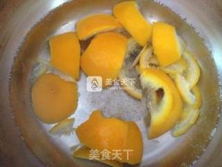 橙香戚风蛋糕的做法步骤：2