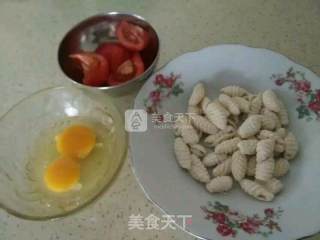 西红柿鸡蛋猫耳朵的做法步骤：2
