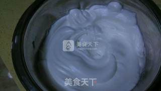 抹茶酸奶戚风蛋糕的做法步骤：5
