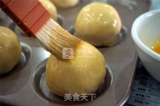 红莲蛋黄酥的做法步骤：6