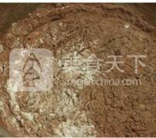 8寸咖啡戚风的做法步骤：9